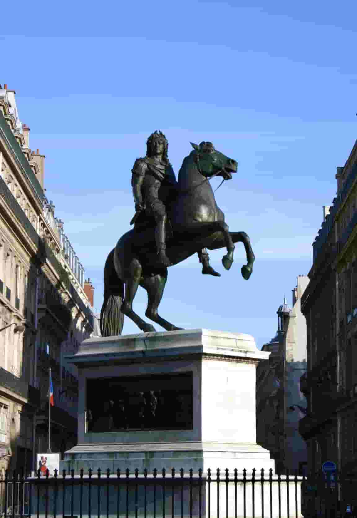 Louis XIV Victory Monument