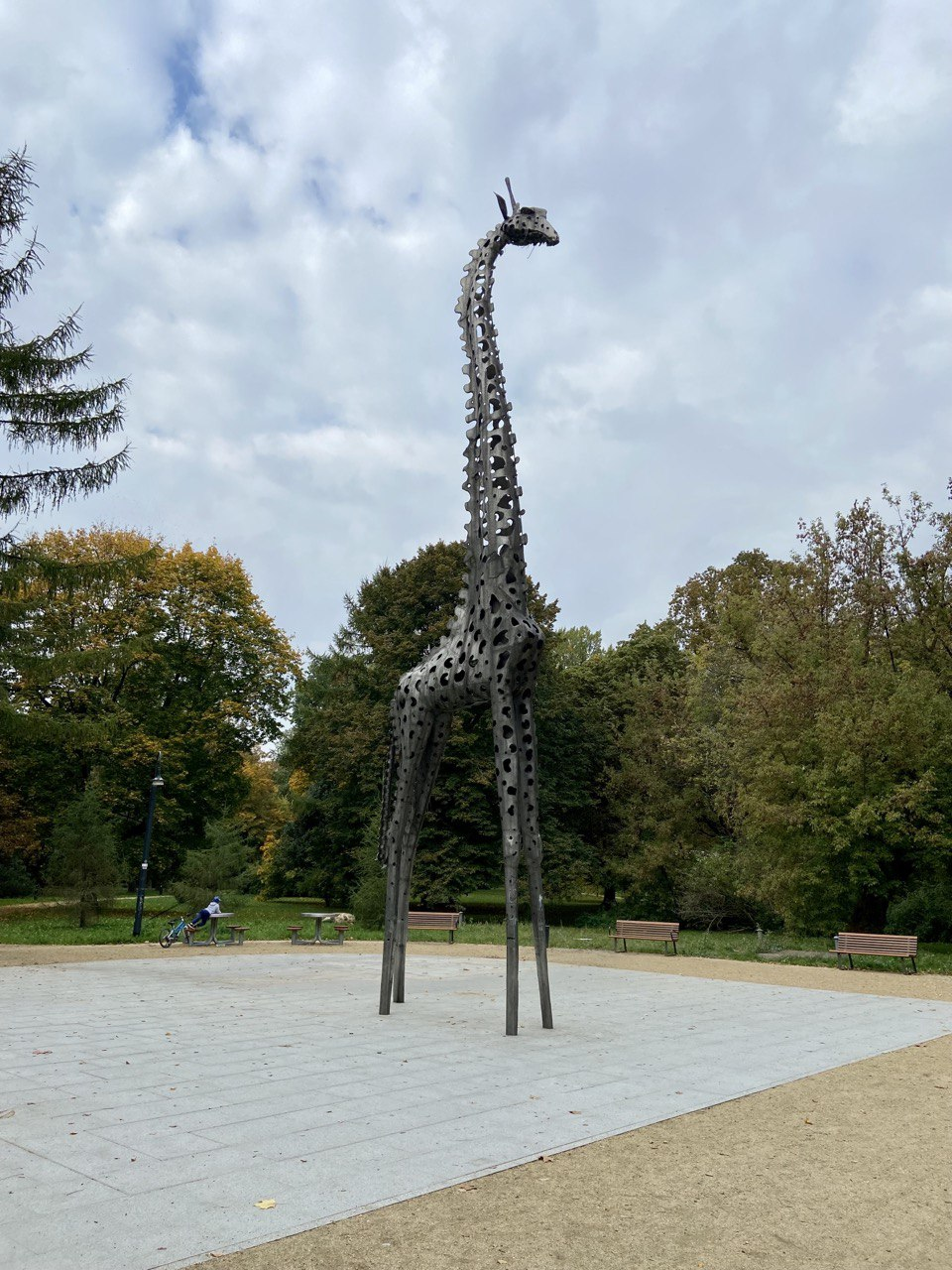 Sculpture "Giraffe"